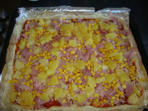 MY TWIST ON A HAWAIIAN PIZZA