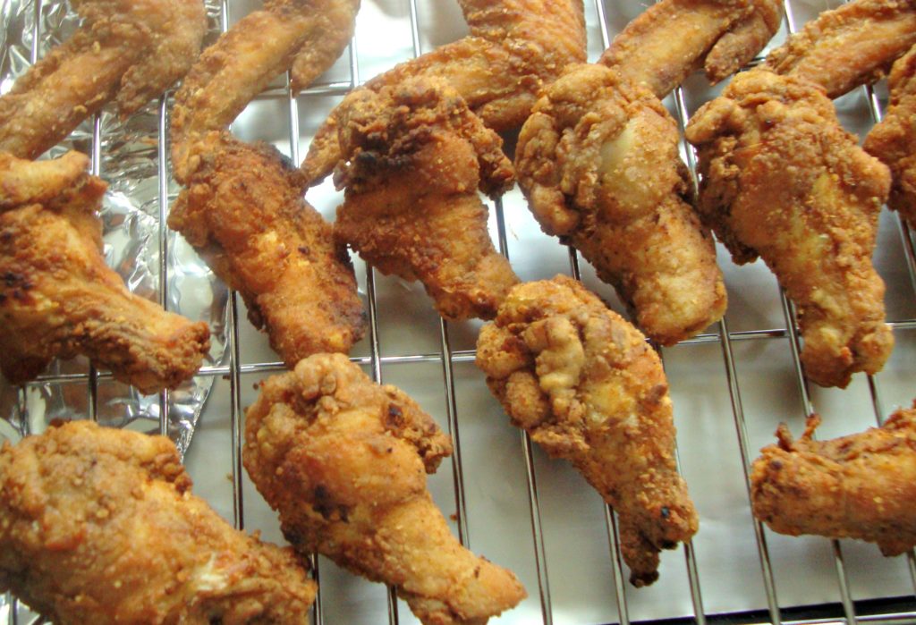 THE BEST CRISPY FRIED CHICKEN