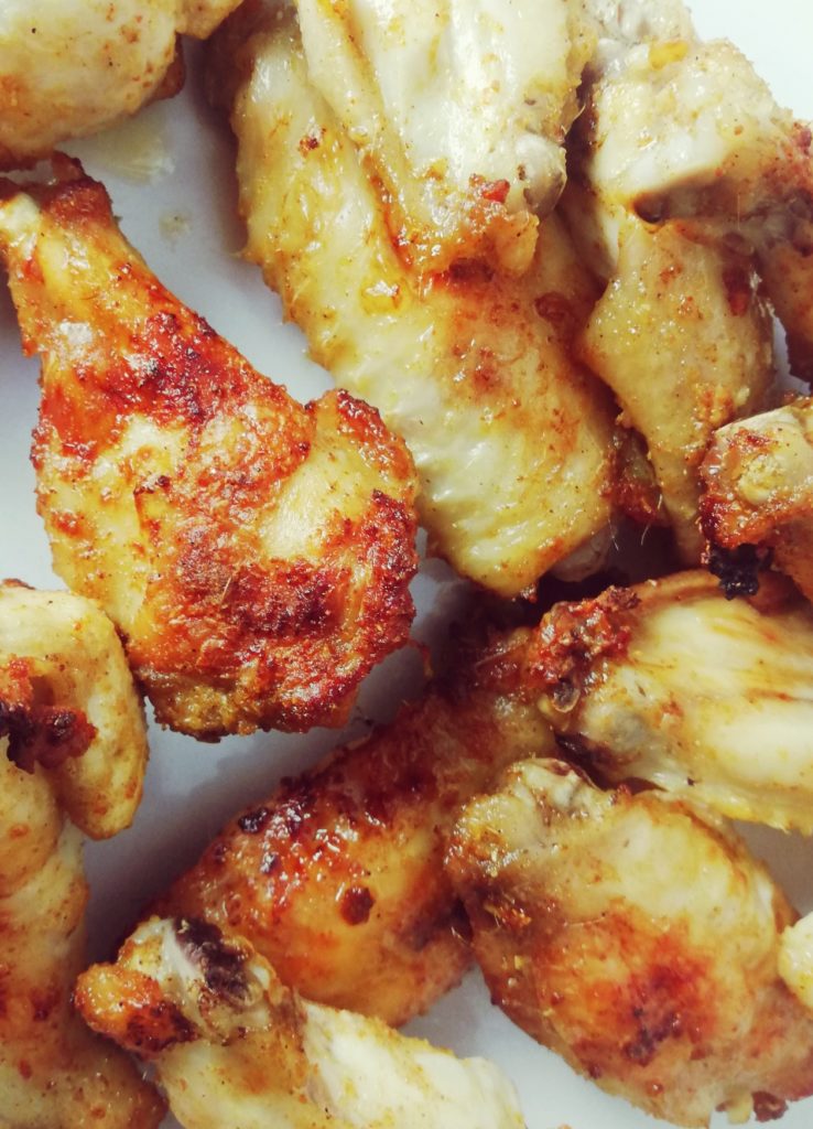 DRY RUBBED GARLIC AND LEMON BAKED CHICKEN WINGS